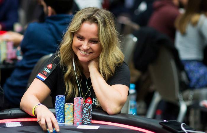 Fatima Moreira de Melo left the team of PokerStar’s ambassadors