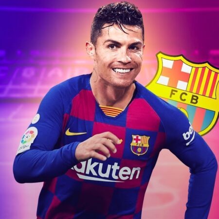 Barcelona wants to buy Cristiano Ronaldo. The president of the Blaugranas insists on the transfer