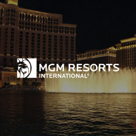 Gambling corporation launches giant solar panel to power casinos in Las Vegas